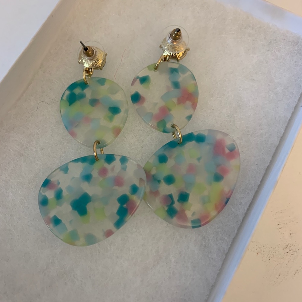 🔥Dangle Earrings in Pastels